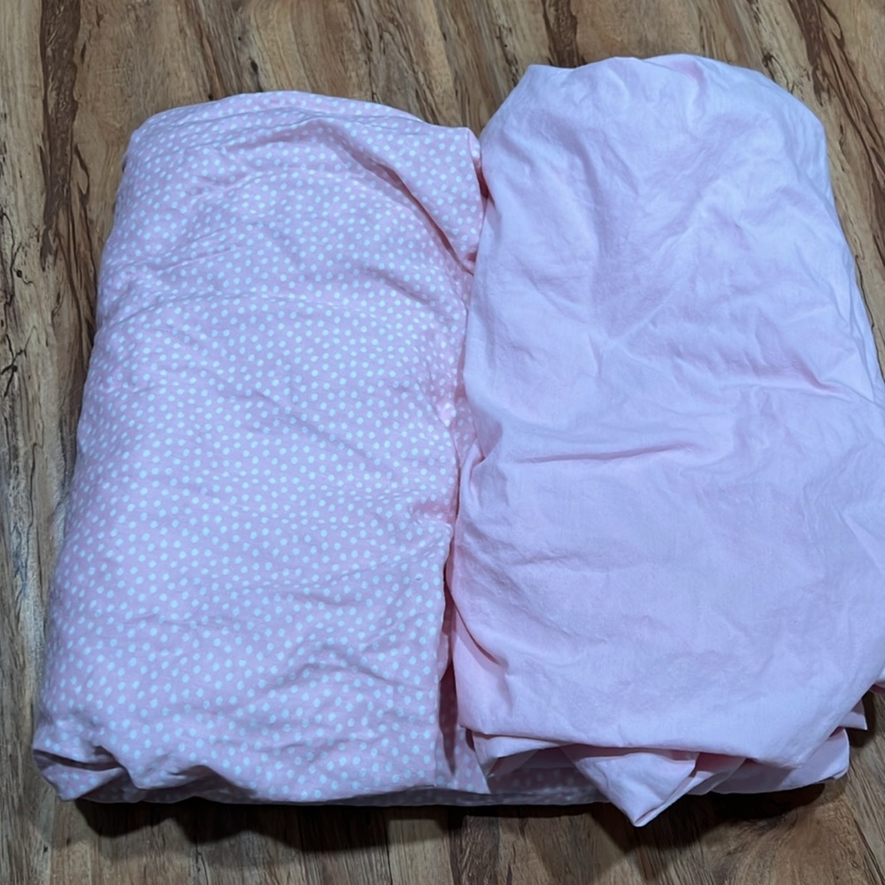 2 Pink Fitted Crib Sheets